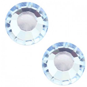 Swarovski Elements SS30 (6.4mm) Light sapphire
